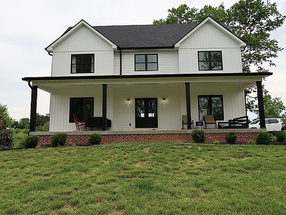 3rd image of 3991 Valley Hill Rd