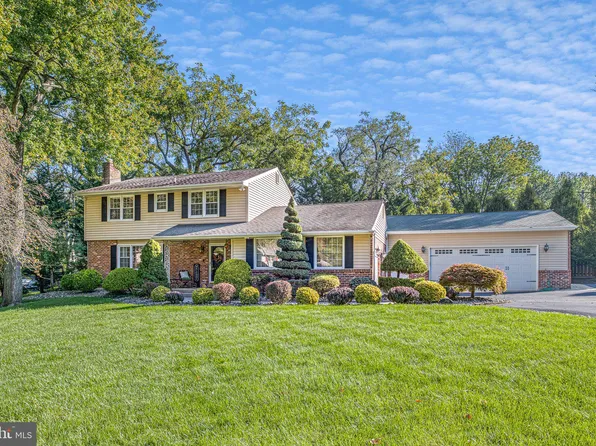 2501 Annwood Dr, Wilmington, DE 19810