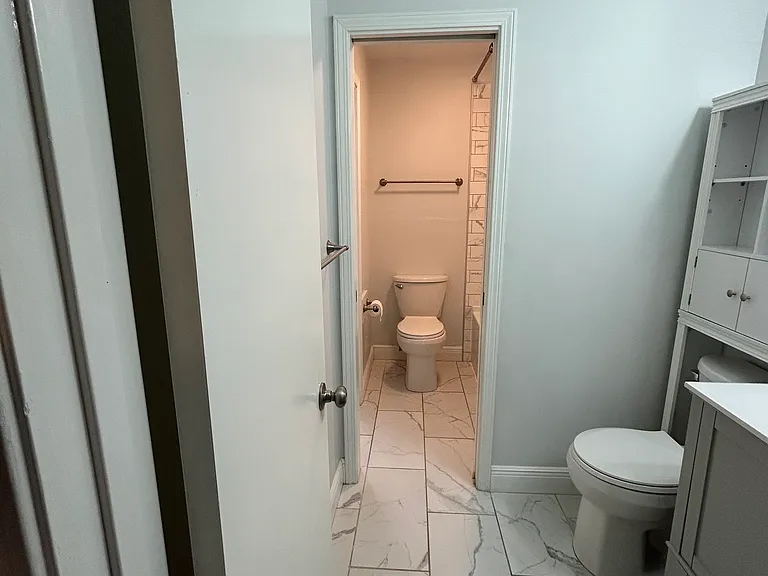 8101 Tippin Ave #J — Photo 10