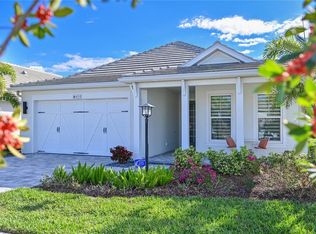 8055 Slipway Dr, Sarasota, FL 34240