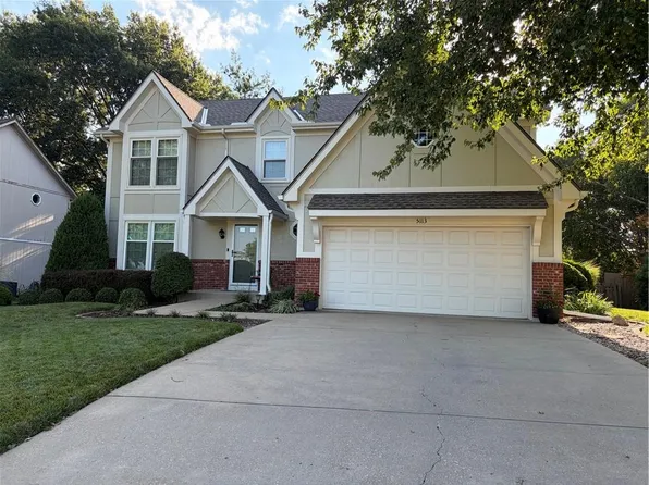 5113 Woodsonia Dr, Shawnee, KS 66226