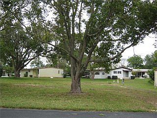 2nd image of 3441 Wax Myrtle Cir