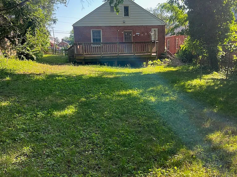 2241 N Harrison St — Photo 2