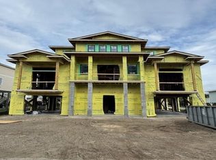 4710 Surf St, North Myrtle Beach, SC 29582