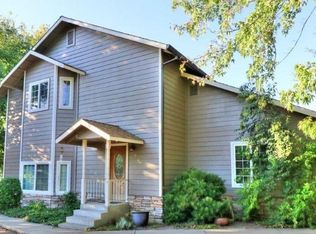 5735 Saunders Ave, Loomis, CA