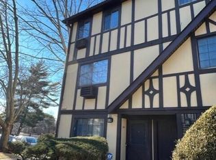 31 Devon Loop #A, Staten Island, NY 10314