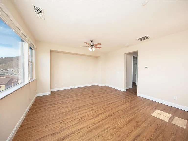 6491 Bayview Dr #1 — Photo 22