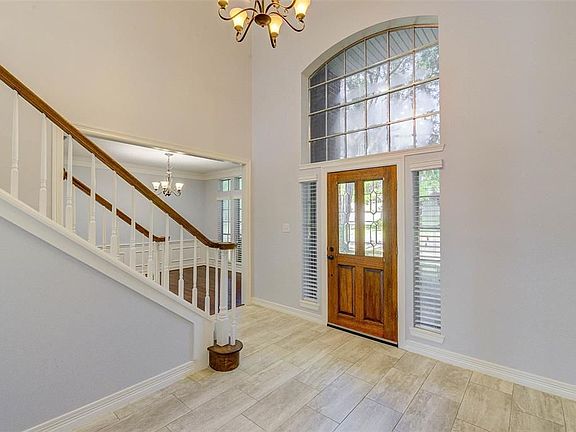 4th image of 2127 Grandmill Ln
