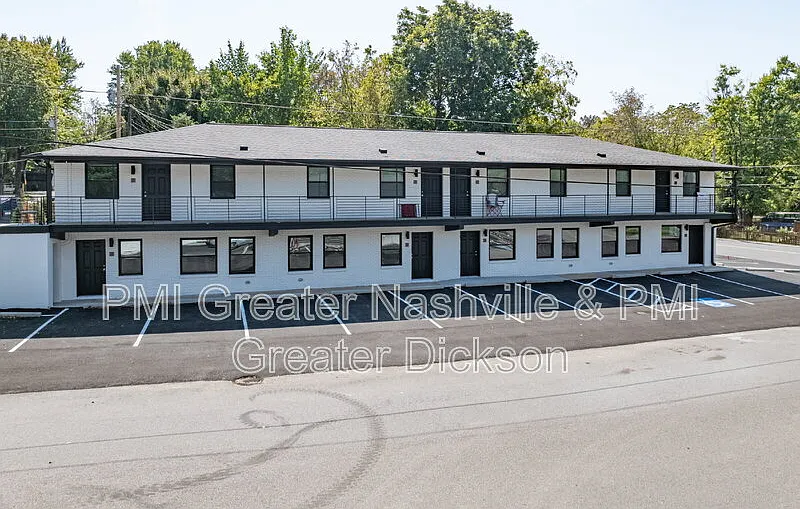 201 Sylvis St #6