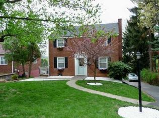 1038 Dallett Rd, Pittsburgh, PA 15227