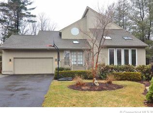 32 High Ridge Holw, Avon, CT 06001