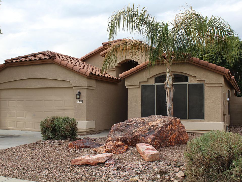 1st image of 2622 N 109th Ave
