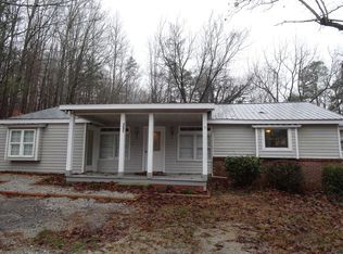 2697 W Currahee St, Toccoa, GA 30577