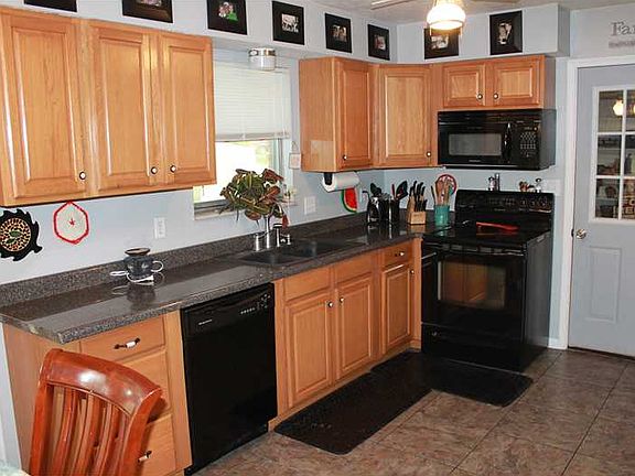 3rd image of 2334 N Hogan Dr