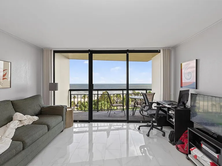 5220 Seawall Blvd #735 — Photo 5