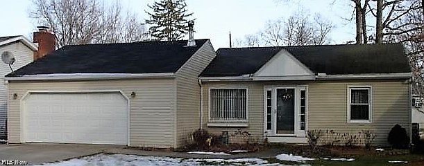 1st image of 723 Woodside Ave S