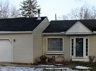 723 Woodside Ave S, Vermilion, OH 44089