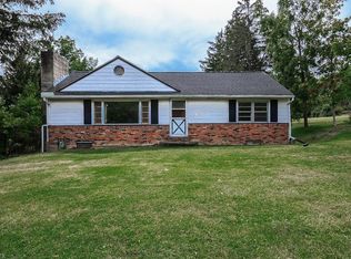 31900 Eddy Rd, Willoughby Hills, OH 44094