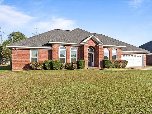 2nd image of 10229 Magnolia Springs Cir