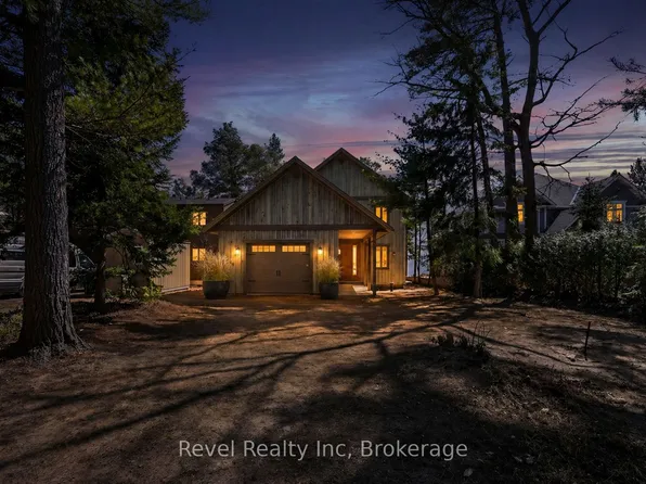 12 Walker Rd, Tiny, ON L0L 2J0