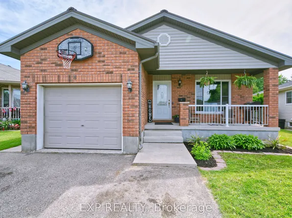 8 Rebecca Dr, Aylmer, ON N5H 3G4