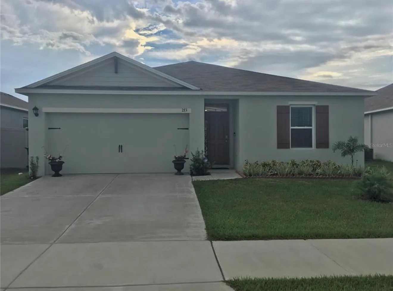 4 bed, 1498 sqft, $2,200 — Photo 1