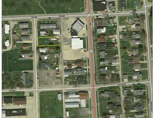 822 Pershing St, Seymour, IN 47274