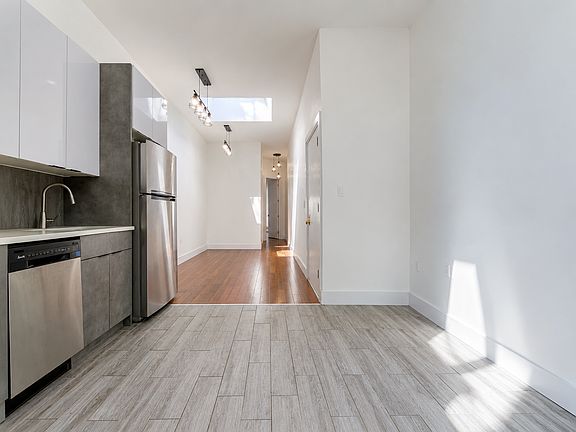 5th image of 640 Kosciuszko St #3A