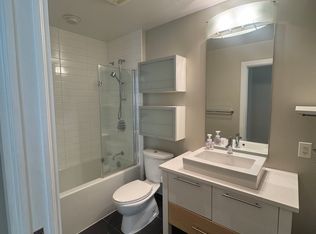 101 Richmond Rd UNIT 515, Ottawa, ON K1Z0A6