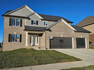 24687 Callaway Dr, Macomb, MI 48042