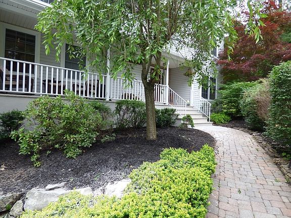 2nd image of 6 Harborside Dr