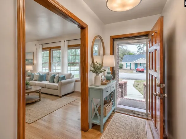 207 Woodhaven Dr, West Columbia, SC 29169