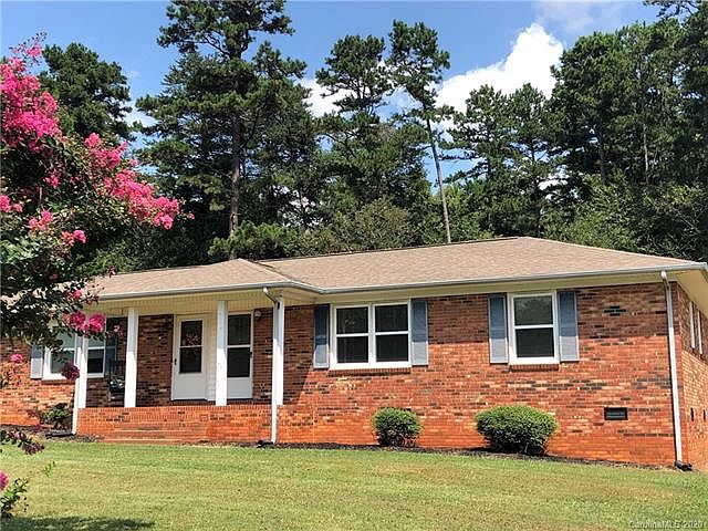 1st image of 1411 Victor Woods Ln #105