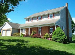 65 Binder Rd, Stevens, PA 17578