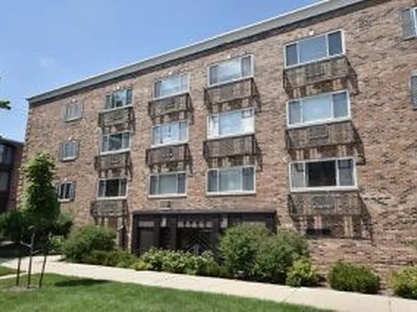 2222 E Belleview PLACE #306, Milwaukee, WI 53211