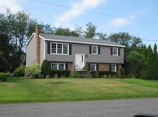 19 Verdi Blvd, Latham, NY 12110