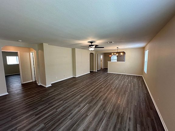 3rd image of 220 Katie Ct