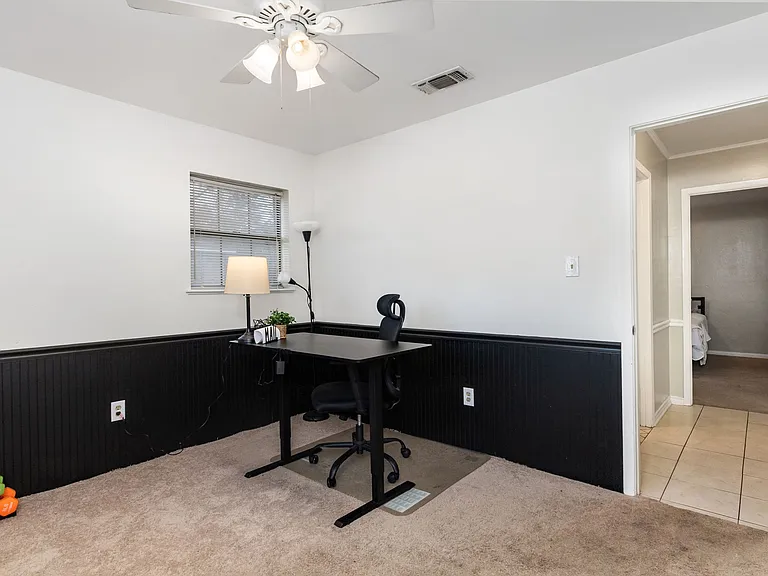 118 Rustwood St — Photo 15
