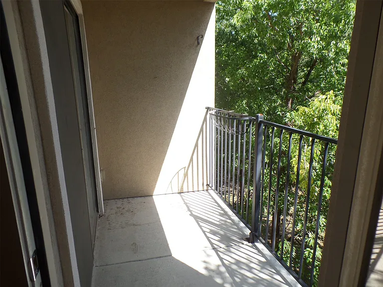 6159 Oram St #105 — Photo 15