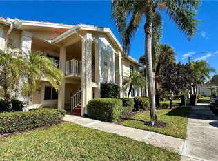 7824 Emerald CIR #F104, NAPLES, FL 34109