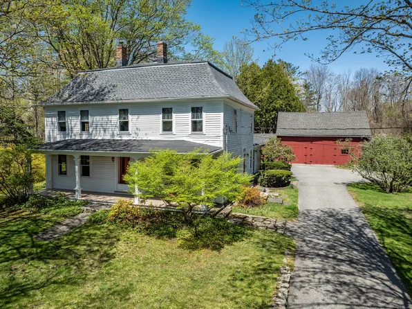 11 Centre Street, Mansfield, CT 06250