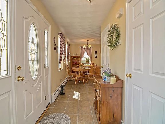 4th image of 3751 Tower Hill Rd