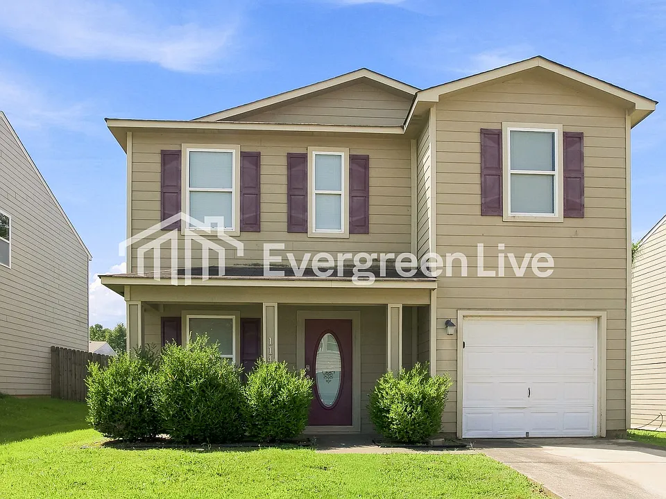 114 Dormont Dr NE
