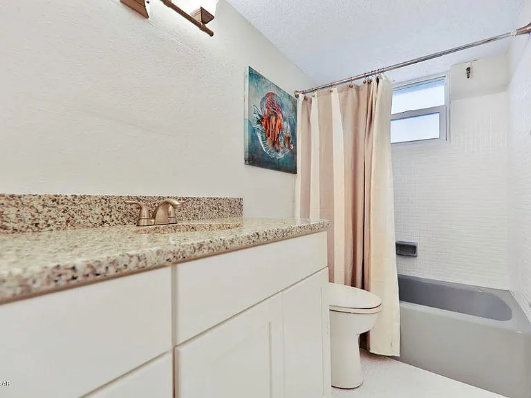 2901 N Halifax Ave #101 — Photo 14