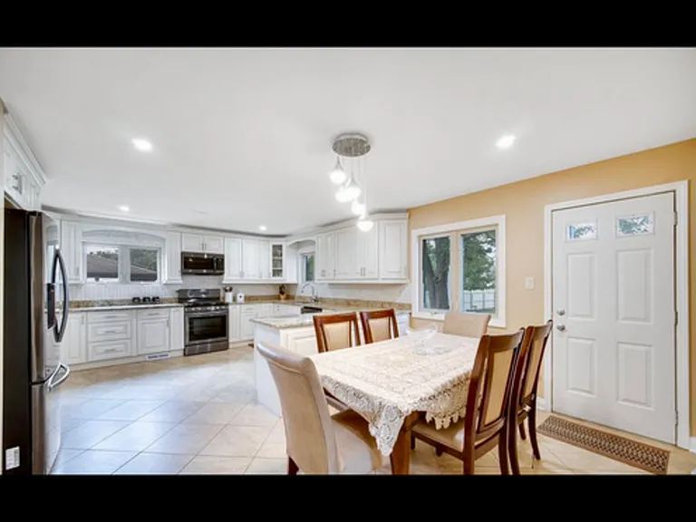 14926 Wilco Dr — Photo 9