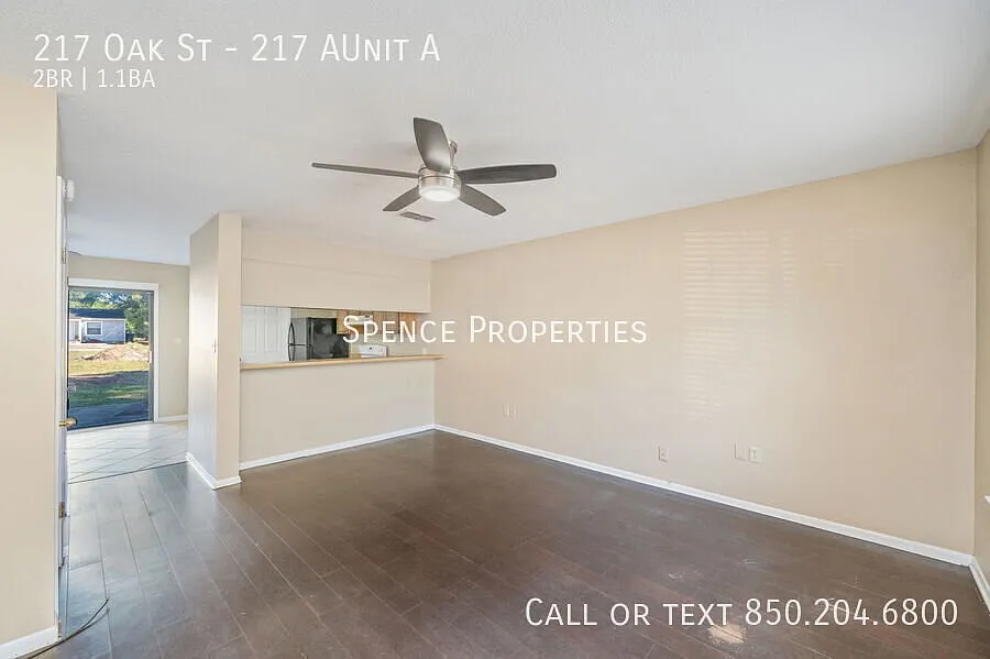 217 Oak St — Photo 4