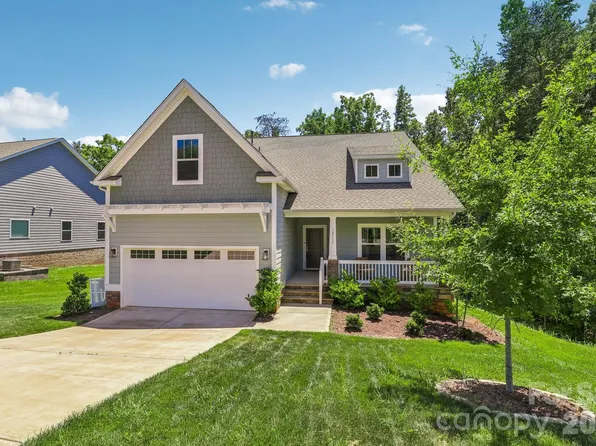 10117 Lakeshore Dr, Lancaster, SC 29720