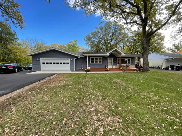 17442 Riverwood Dr, Little Falls, MN 56345