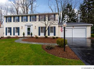 4 Chelsea Way, Fairport, NY