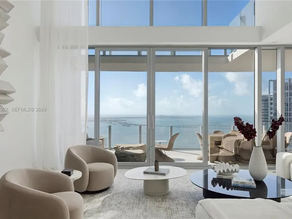 300 Biscayne Boulevard Way, Miami, FL